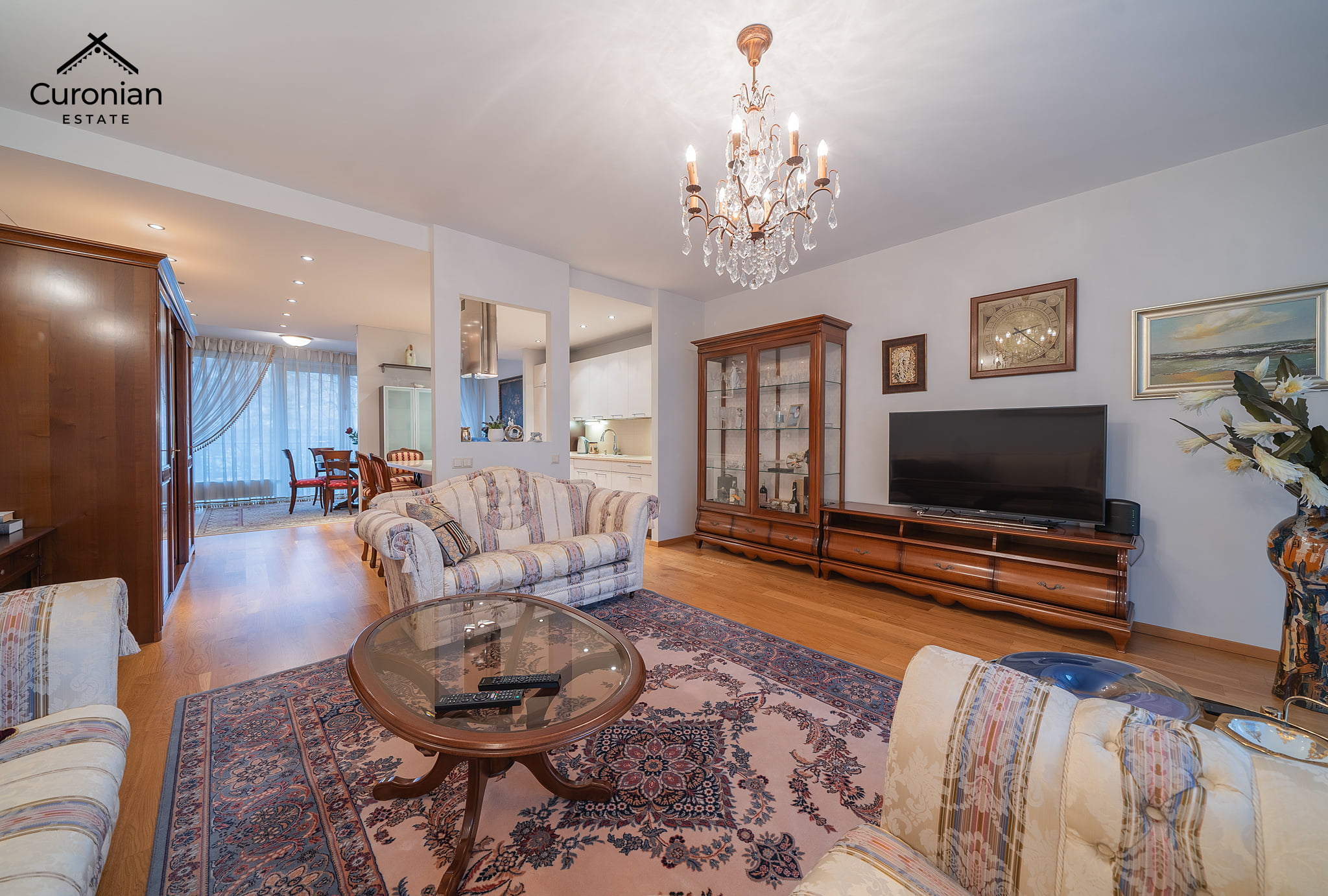 4 kambarių butas Vilniaus centre, A. Juozapavičiaus gatvėje